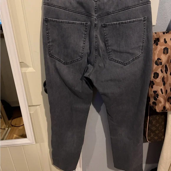 Express Women's Gray Distressed Jeans - Picture 3 of 3